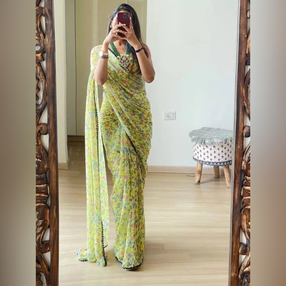 Sidhidata Floral Pure Georgette Ready to Wear
Saree